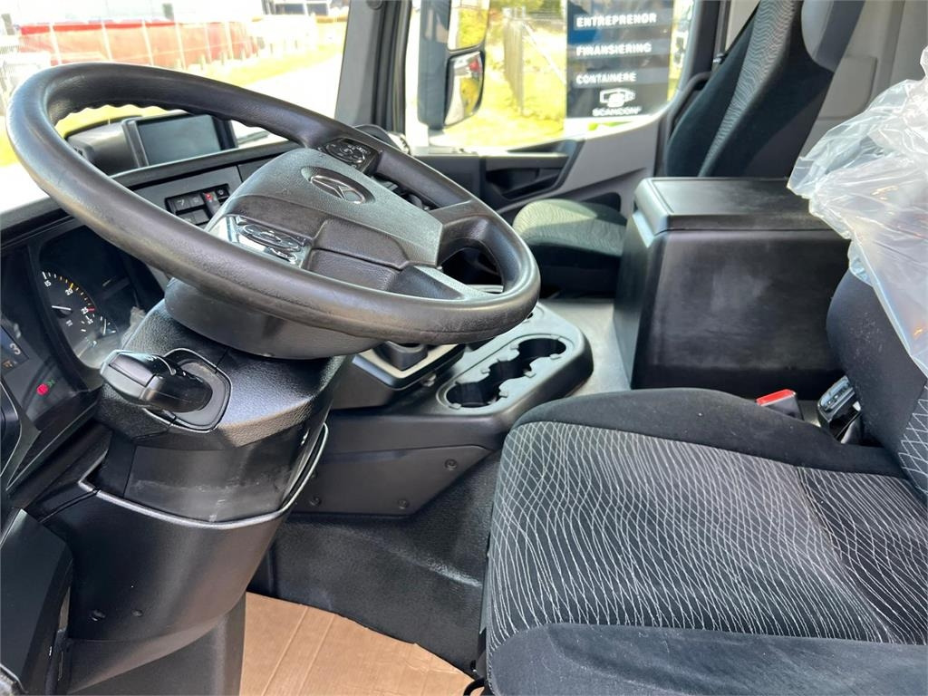 Camión portacontenedor de cadenas Mercedes-Benz Antos 2546 - Hiab 192 E kran: foto 23