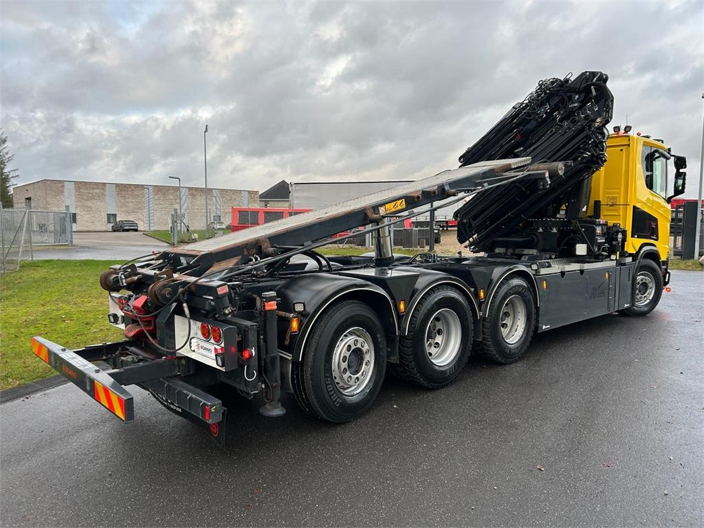 Scania R500 XT B 8x4*4 NA - Hiab 408 E6 + jib - Camión portacontenedor de cadenas: foto 2 Scania R500 XT B 8x4*4 NA - Hiab 408 E6 + jib - Camión portacontenedor de cadenas: foto 2