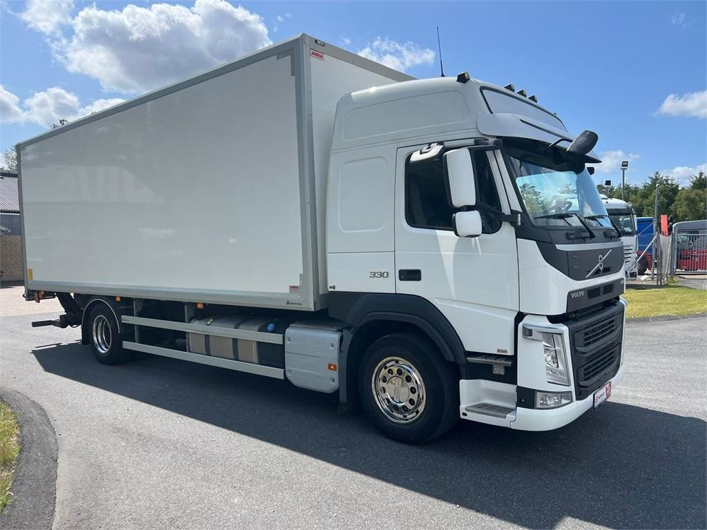 Volvo FM330 - Camión caja cerrada: foto 5 Volvo FM330 - Camión caja cerrada: foto 5