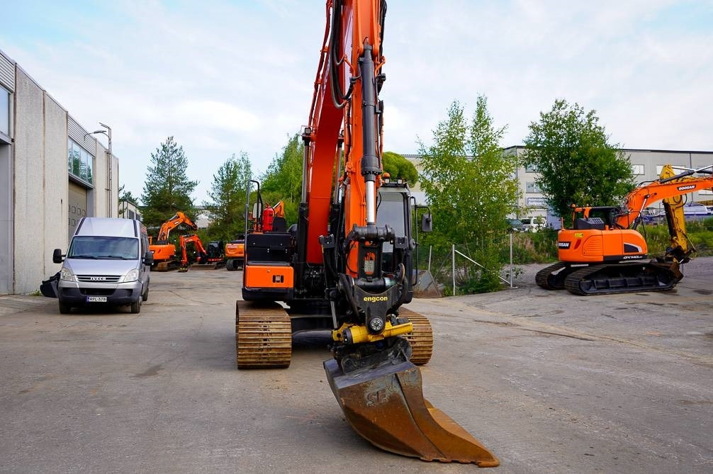 Doosan DX140LC-5 ENGCON - Excavadora de cadenas: foto 4 Doosan DX140LC-5 ENGCON - Excavadora de cadenas: foto 4
