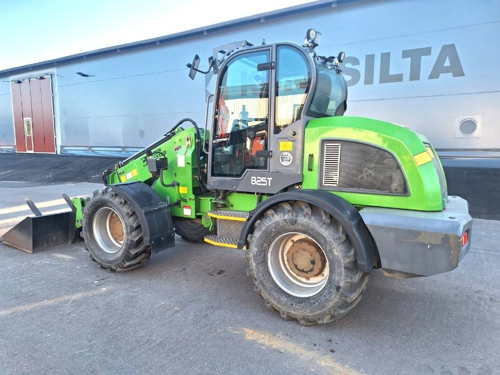 Greenmaster 825T TELEKUORMAAJA - Cargadora de ruedas: foto 3 Greenmaster 825T TELEKUORMAAJA - Cargadora de ruedas: foto 3