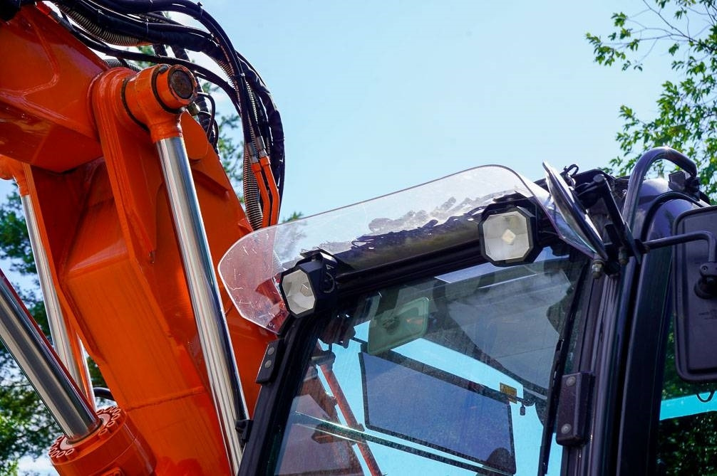 Excavadora de ruedas Hitachi ZX 140 W-6: foto 20