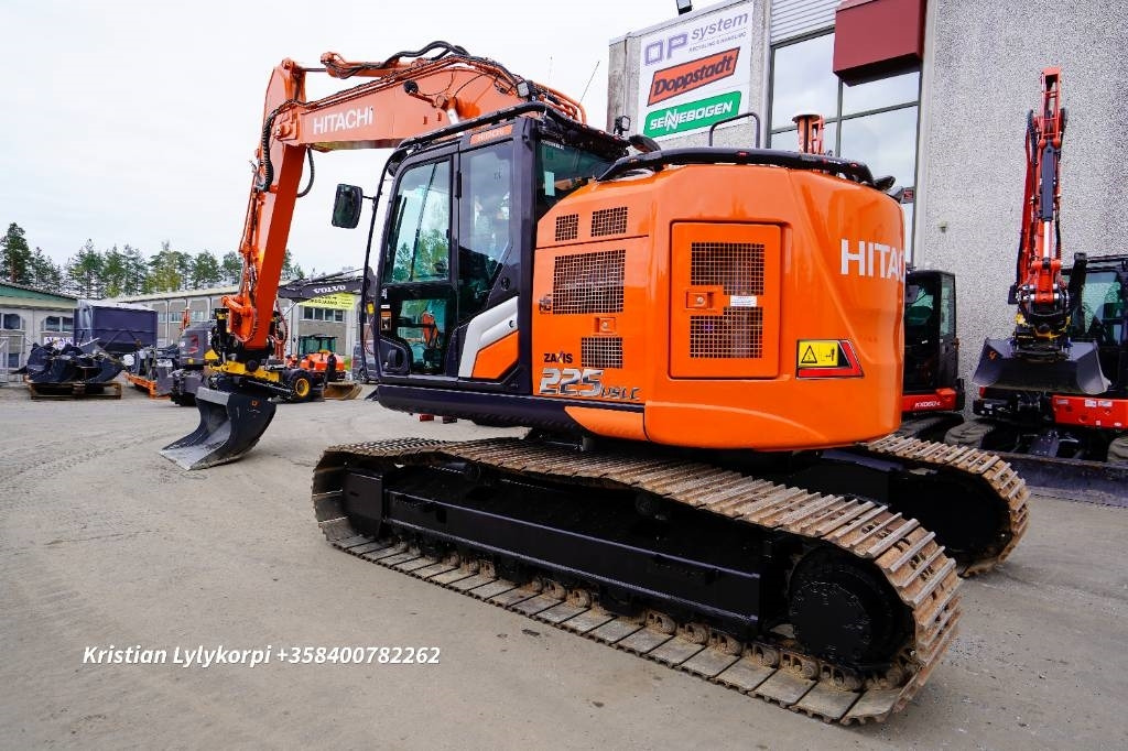 Hitachi ZX225USLC-7 ENGCON JA NOVATRON  - Excavadora de cadenas: foto 2 Hitachi ZX225USLC-7 ENGCON JA NOVATRON  - Excavadora de cadenas: foto 2