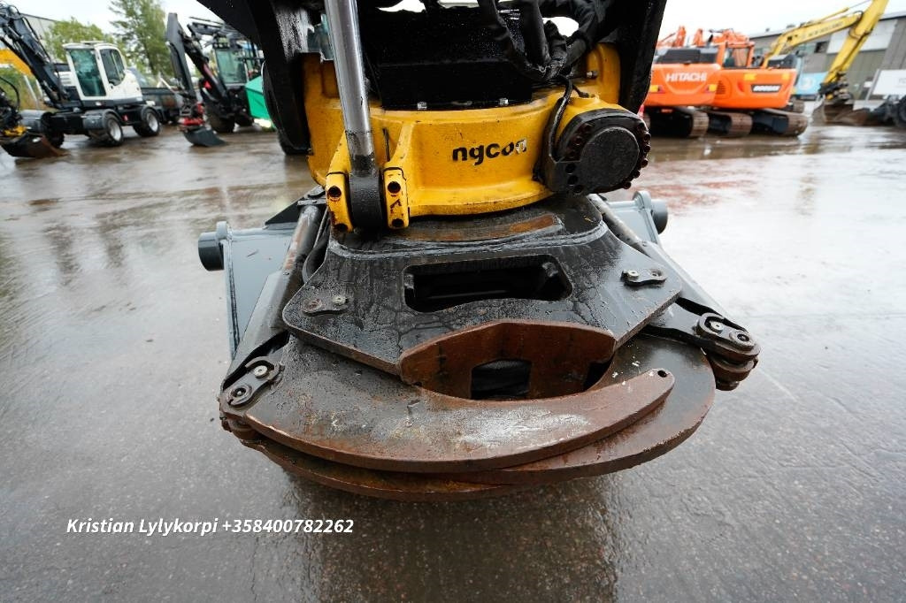 Excavadora de cadenas Hitachi ZX300LC-7 ENGCONILLA: foto 24