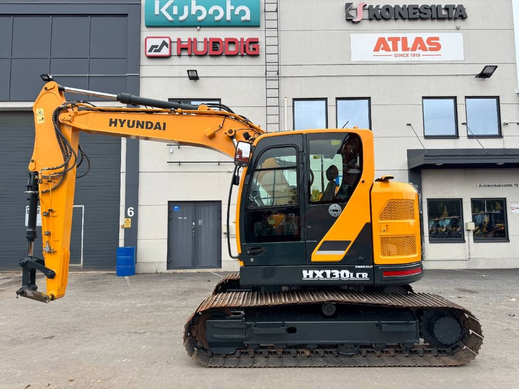 Hyundai HX130LCR - Excavadora de cadenas: foto 1 Hyundai HX130LCR - Excavadora de cadenas: foto 1