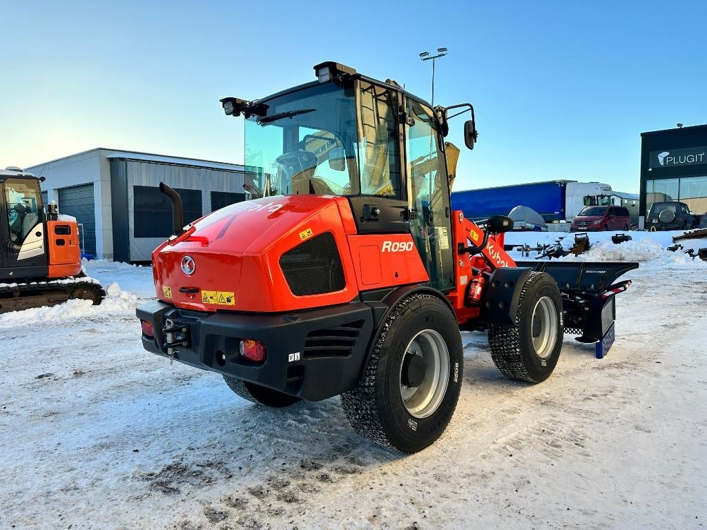 Kubota R090 Auravarustuksella uusi - Cargadora de ruedas: foto 4 Kubota R090 Auravarustuksella uusi - Cargadora de ruedas: foto 4