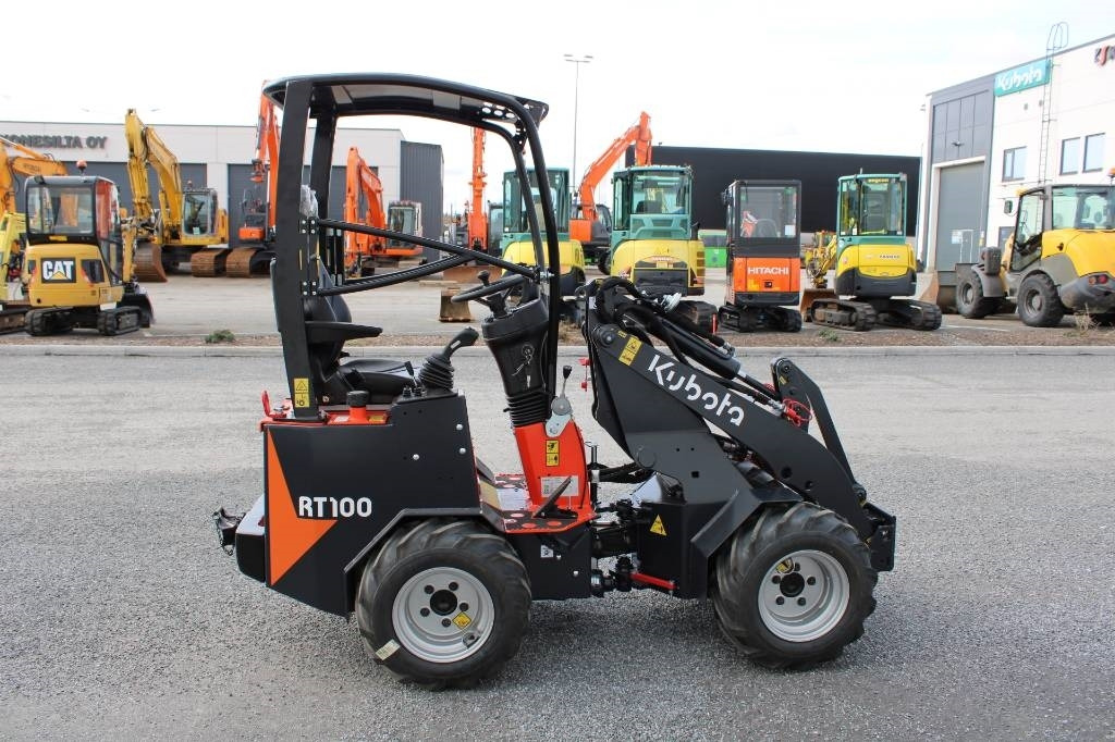 Kubota RT100-2 UUSI - Cargadora articulada: foto 5 Kubota RT100-2 UUSI - Cargadora articulada: foto 5