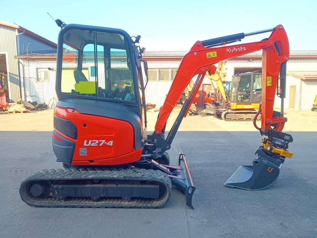 Kubota U27-4 UUDELLA PYÖRITTÄJÄLLÄ - Miniexcavadora: foto 5 Kubota U27-4 UUDELLA PYÖRITTÄJÄLLÄ - Miniexcavadora: foto 5