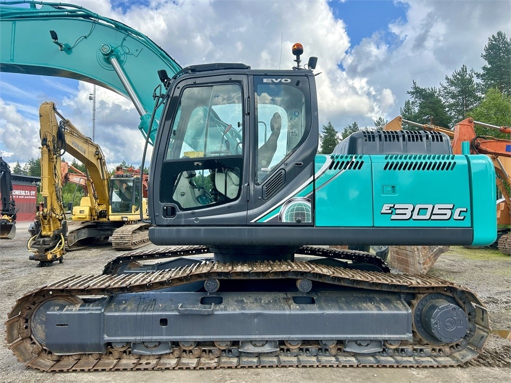 New Holland Kobelco E305C EVO  - Excavadora de cadenas: foto 2 New Holland Kobelco E305C EVO  - Excavadora de cadenas: foto 2
