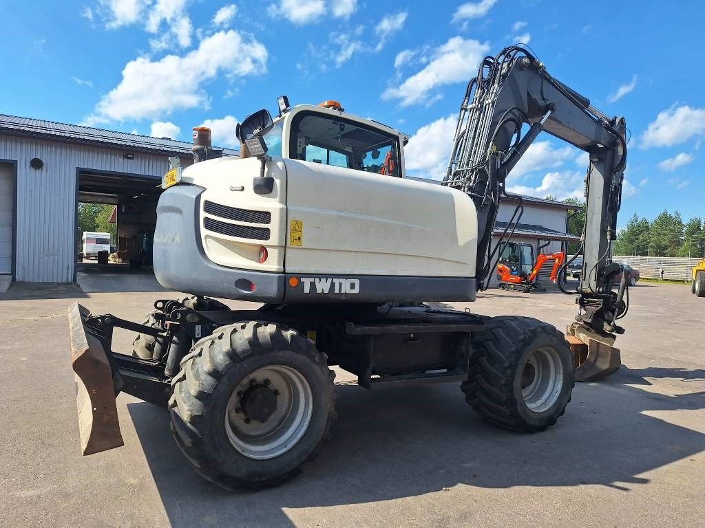 Terex TW110 PYÖRITTÄJÄ, YM.  - Excavadora de ruedas: foto 4 Terex TW110 PYÖRITTÄJÄ, YM.  - Excavadora de ruedas: foto 4