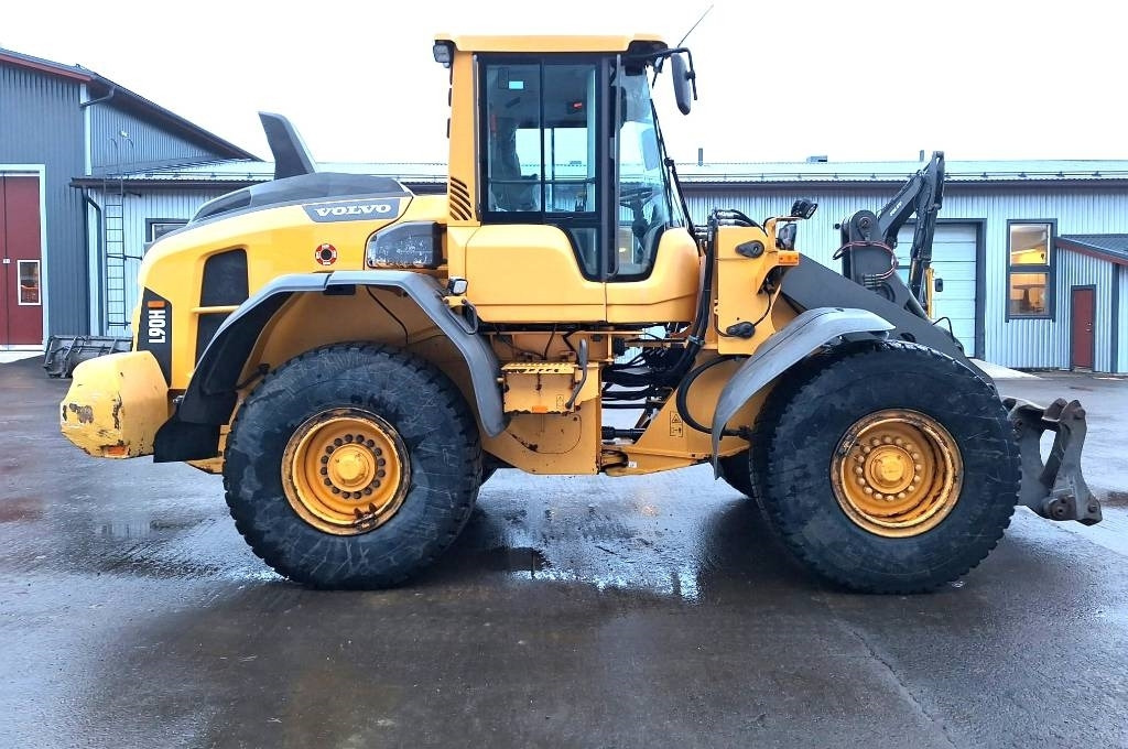 Volvo L90H VIPUOHJAUS YM. - Cargadora de ruedas: foto 5 Volvo L90H VIPUOHJAUS YM. - Cargadora de ruedas: foto 5