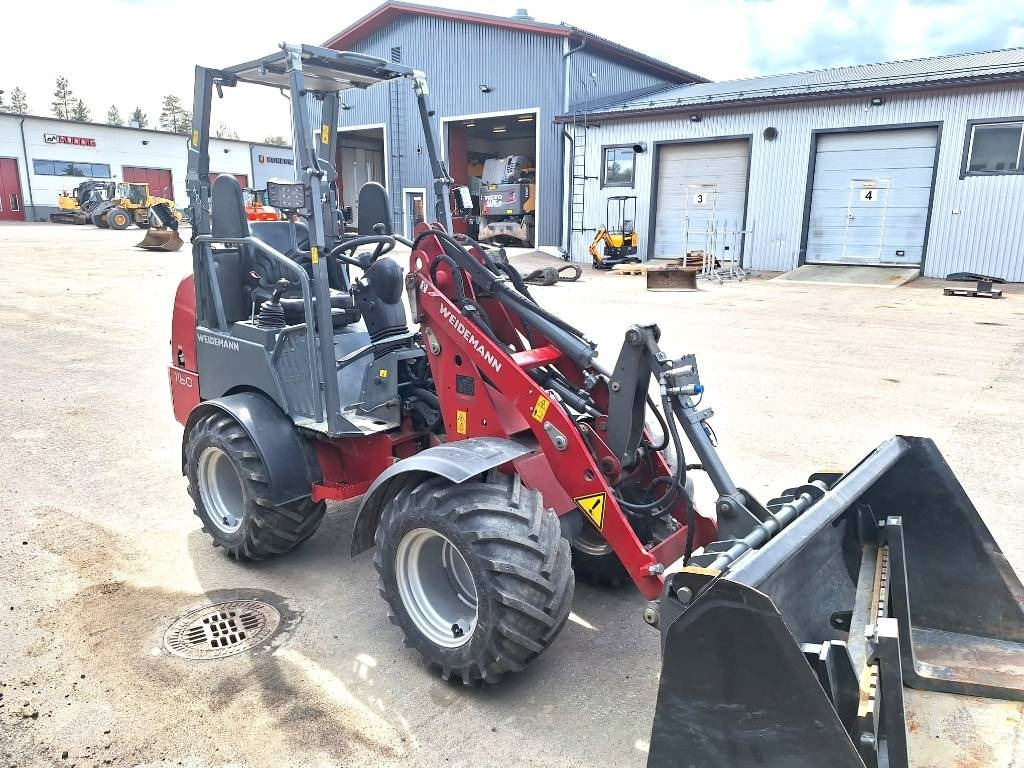 Weidemann MYYTY!SOLD! 1160 VÄHÄN AJETTU, KAUHA+PIIKIT - Cargadora articulada: foto 5 Weidemann MYYTY!SOLD! 1160 VÄHÄN AJETTU, KAUHA+PIIKIT - Cargadora articulada: foto 5