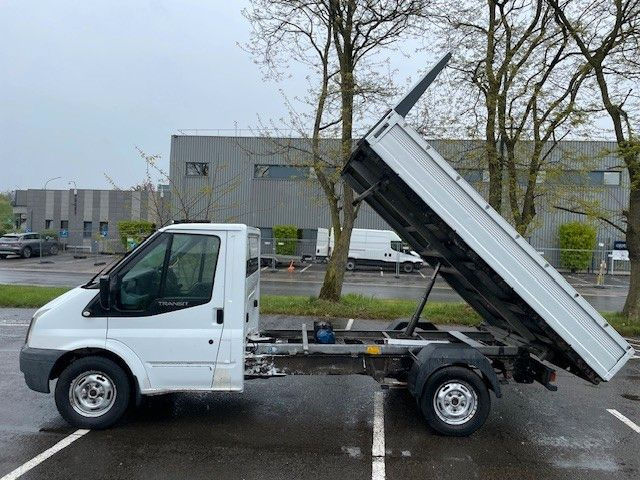 Ford Transit 2.4TDCI. Dreiseitenkipper 3.30m. - Furgoneta basculante: foto 1 Ford Transit 2.4TDCI. Dreiseitenkipper 3.30m. - Furgoneta basculante: foto 1