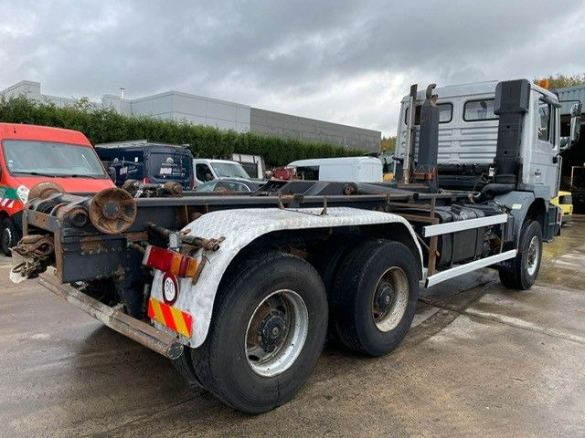 MAN 33-350. 6X6. Motorschaden. - Camión multibasculante: foto 3 MAN 33-350. 6X6. Motorschaden. - Camión multibasculante: foto 3