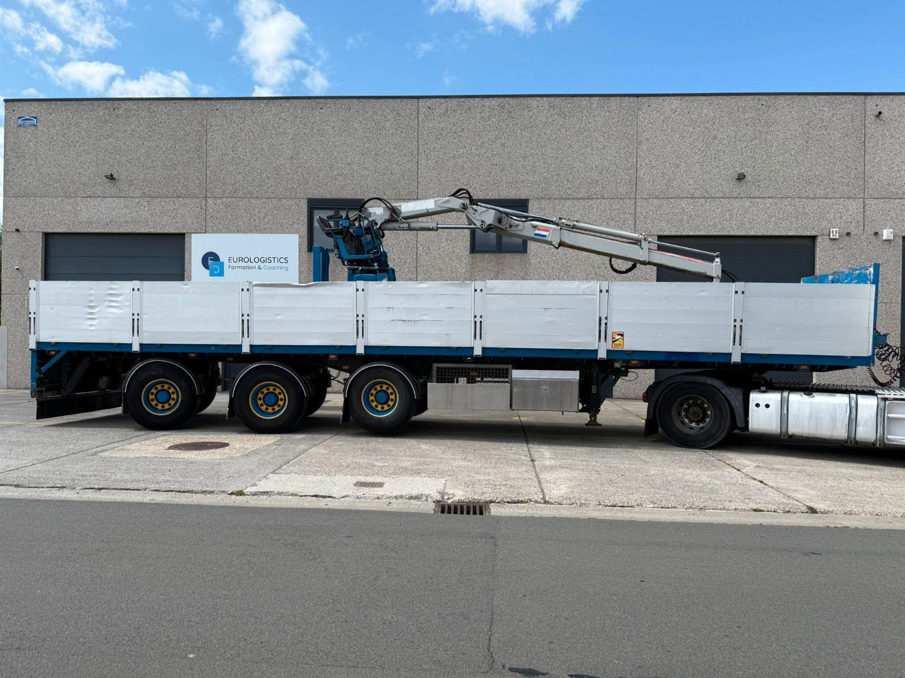 Vogelzang. Kran HIAB R165 roto. TUV 10/2025 - Semirremolque plataforma/ Caja abierta: foto 1 Vogelzang. Kran HIAB R165 roto. TUV 10/2025 - Semirremolque plataforma/ Caja abierta: foto 1