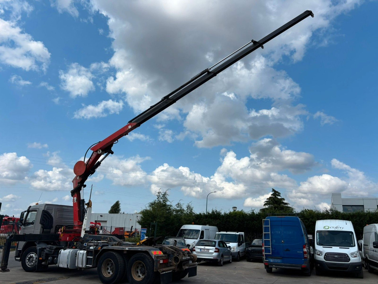 Volvo 6x4. Fassi F195A. Abroll. Funk. Tempomat. - Camión multibasculante, Camión grúa: foto 1 Volvo 6x4. Fassi F195A. Abroll. Funk. Tempomat. - Camión multibasculante, Camión grúa: foto 1