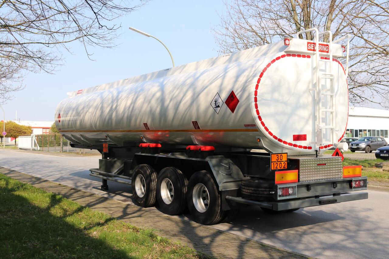 Sievering 45000 LITRES ADR SEMI REMORQUE CITERNE DE CARBURANT - Semirremolque cisterna: foto 4 Sievering 45000 LITRES ADR SEMI REMORQUE CITERNE DE CARBURANT - Semirremolque cisterna: foto 4