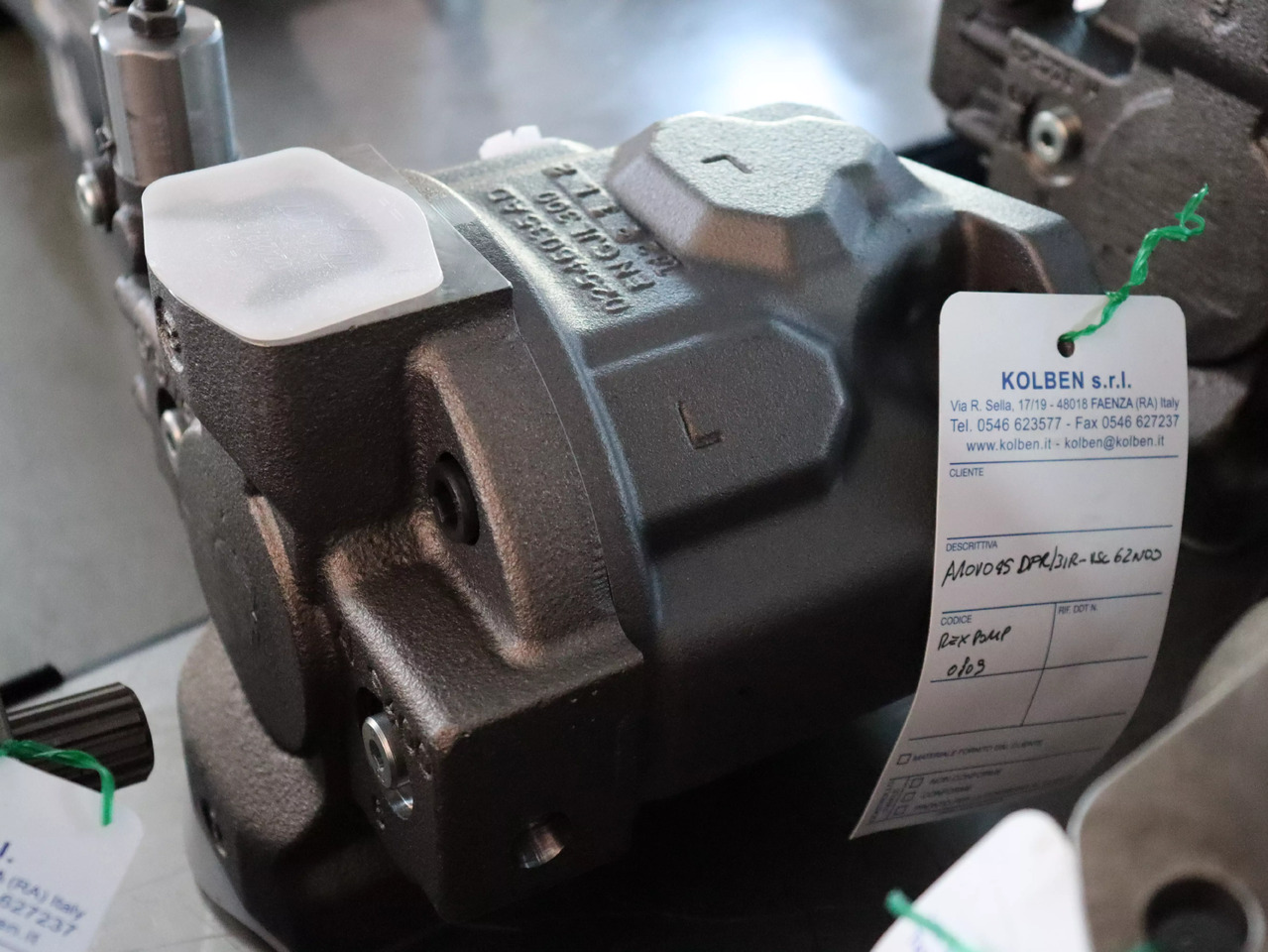 REXROTH A10VO45DFR/31R-VSC62N00 - Bomba hidráulica para Maquinaria de construcción: foto 2 REXROTH A10VO45DFR/31R-VSC62N00 - Bomba hidráulica para Maquinaria de construcción: foto 2