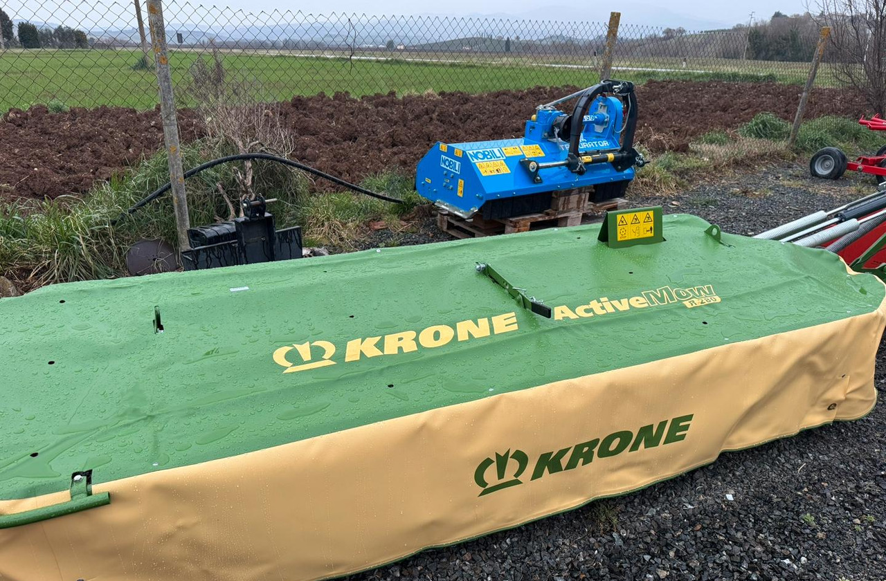 Falciatrice - Segadora: foto 2 Falciatrice - Segadora: foto 2