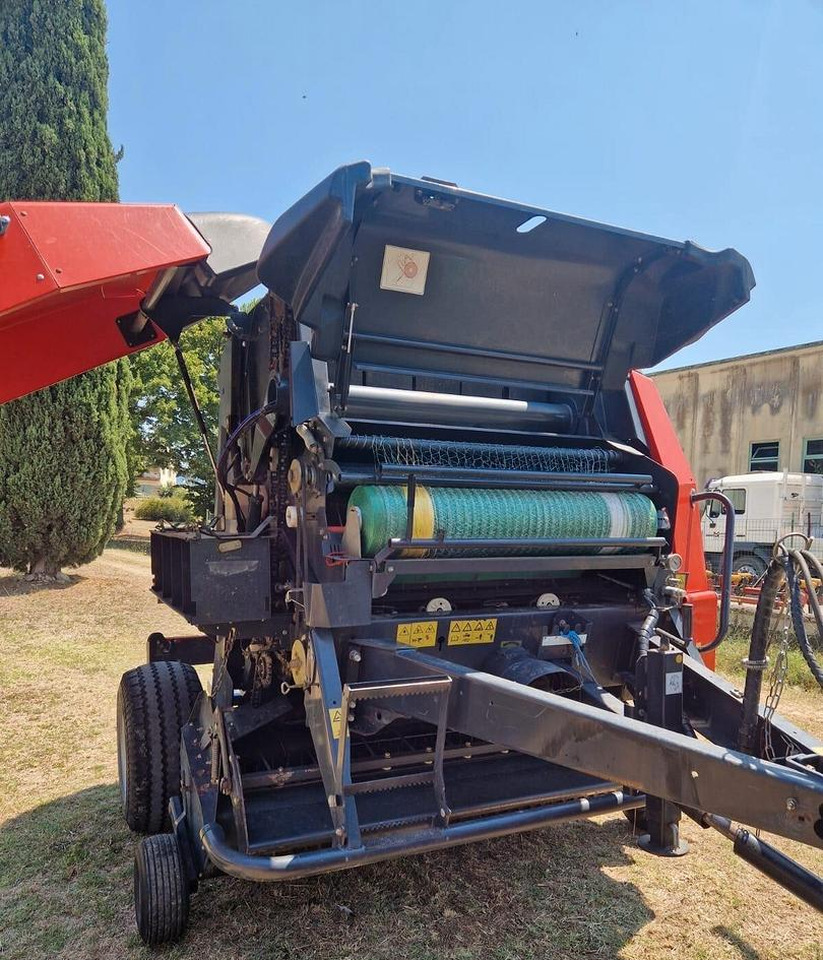 Rotopressa Kuhn - Rotoempacadora: foto 3 Rotopressa Kuhn - Rotoempacadora: foto 3