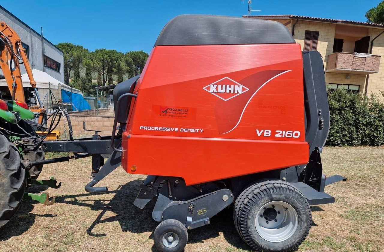 Rotopressa Kuhn - Rotoempacadora: foto 1 Rotopressa Kuhn - Rotoempacadora: foto 1