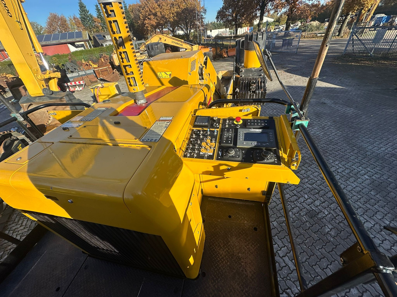 GOMACO 3300 - Extendedora de hormigón: foto 3 GOMACO 3300 - Extendedora de hormigón: foto 3