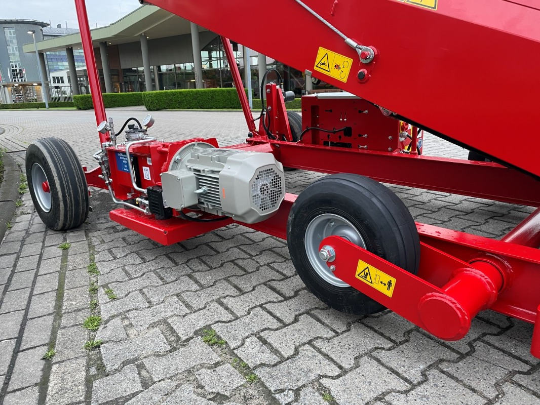 Grimme SL 145 - Rental - Almacenamiento: foto 5 Grimme SL 145 - Rental - Almacenamiento: foto 5