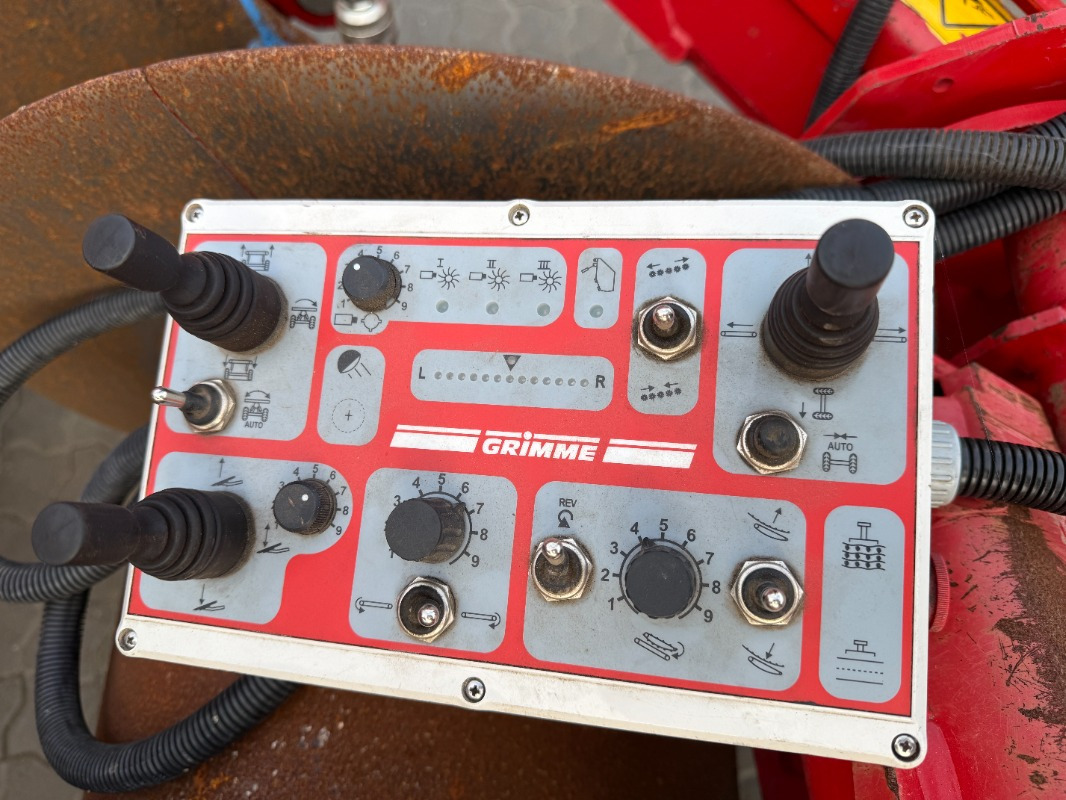 Grimme CS 170 RotaPower - Cosechadora de patatas: foto 3 Grimme CS 170 RotaPower - Cosechadora de patatas: foto 3