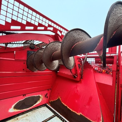 Agrifac Lighttraxx - Cosechadoras de remolacha: foto 2 Agrifac Lighttraxx - Cosechadoras de remolacha: foto 2