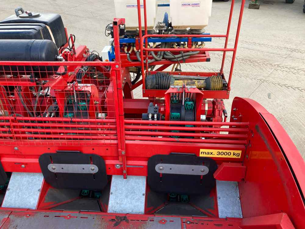 Cosechadora Grimme Grimme GL 430, 4 Row, Tilla/Cup Potato Planter combination: foto 16 Cosechadora Grimme Grimme GL 430, 4 Row, Tilla/Cup Potato Planter combination: foto 16
