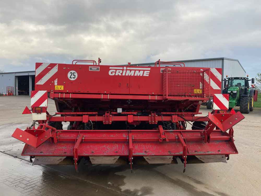 Cosechadora Grimme Grimme GL 430, 4 Row, Tilla/Cup Potato Planter combination: foto 23 Cosechadora Grimme Grimme GL 430, 4 Row, Tilla/Cup Potato Planter combination: foto 23