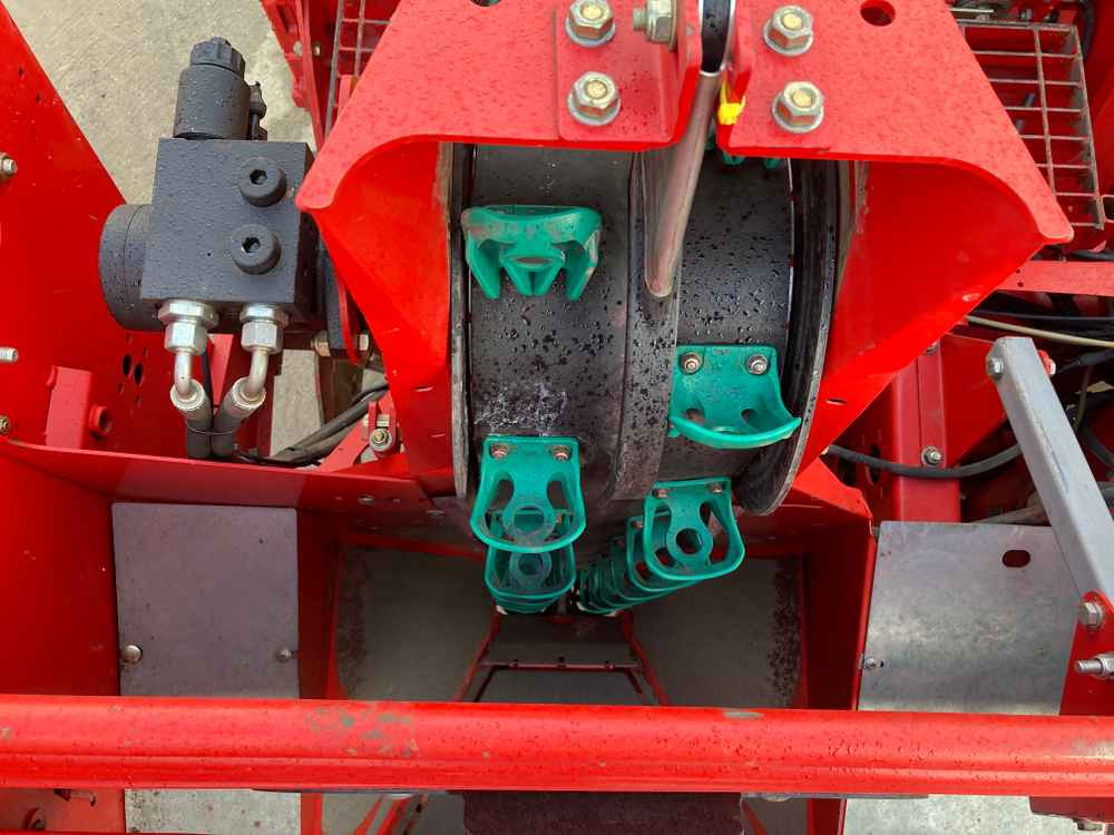 Cosechadora Grimme Grimme GL 430, 4 Row, Tilla/Cup Potato Planter combination: foto 11 Cosechadora Grimme Grimme GL 430, 4 Row, Tilla/Cup Potato Planter combination: foto 11