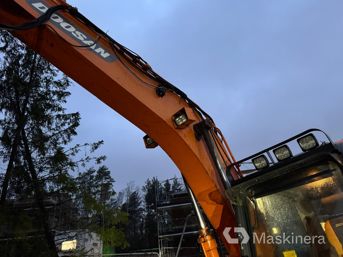 Excavadora de cadenas Grävmaskin Doosan DX140LC: foto 21 Excavadora de cadenas Grävmaskin Doosan DX140LC: foto 21