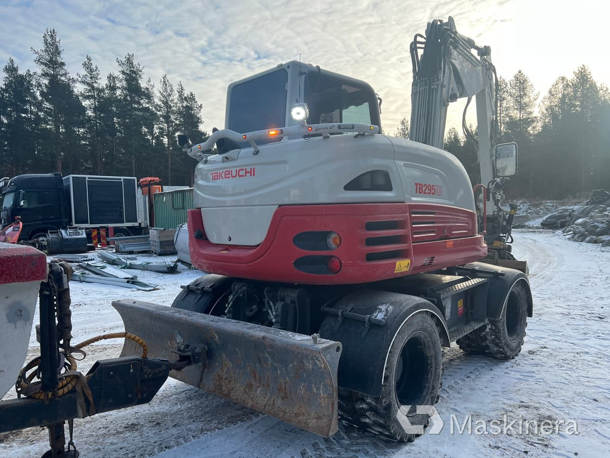 Hjulgrävare Takeuchi TB295W med tillbehör - Excavadora de cadenas: foto 5 Hjulgrävare Takeuchi TB295W med tillbehör - Excavadora de cadenas: foto 5