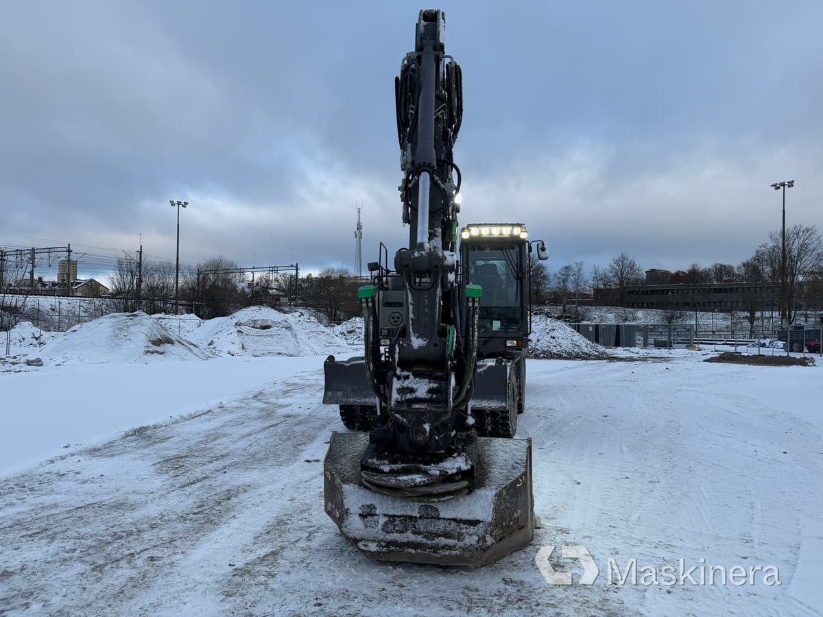 Hjulgrävare Volvo EW160E med tillbehör - Excavadora de cadenas: foto 2 Hjulgrävare Volvo EW160E med tillbehör - Excavadora de cadenas: foto 2