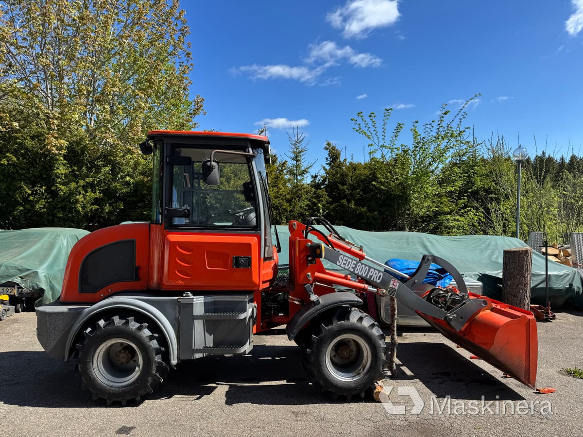 Hjullastare Everun SEDE 800 PRO (rep. objekt) - Cargadora de ruedas: foto 2 Hjullastare Everun SEDE 800 PRO (rep. objekt) - Cargadora de ruedas: foto 2