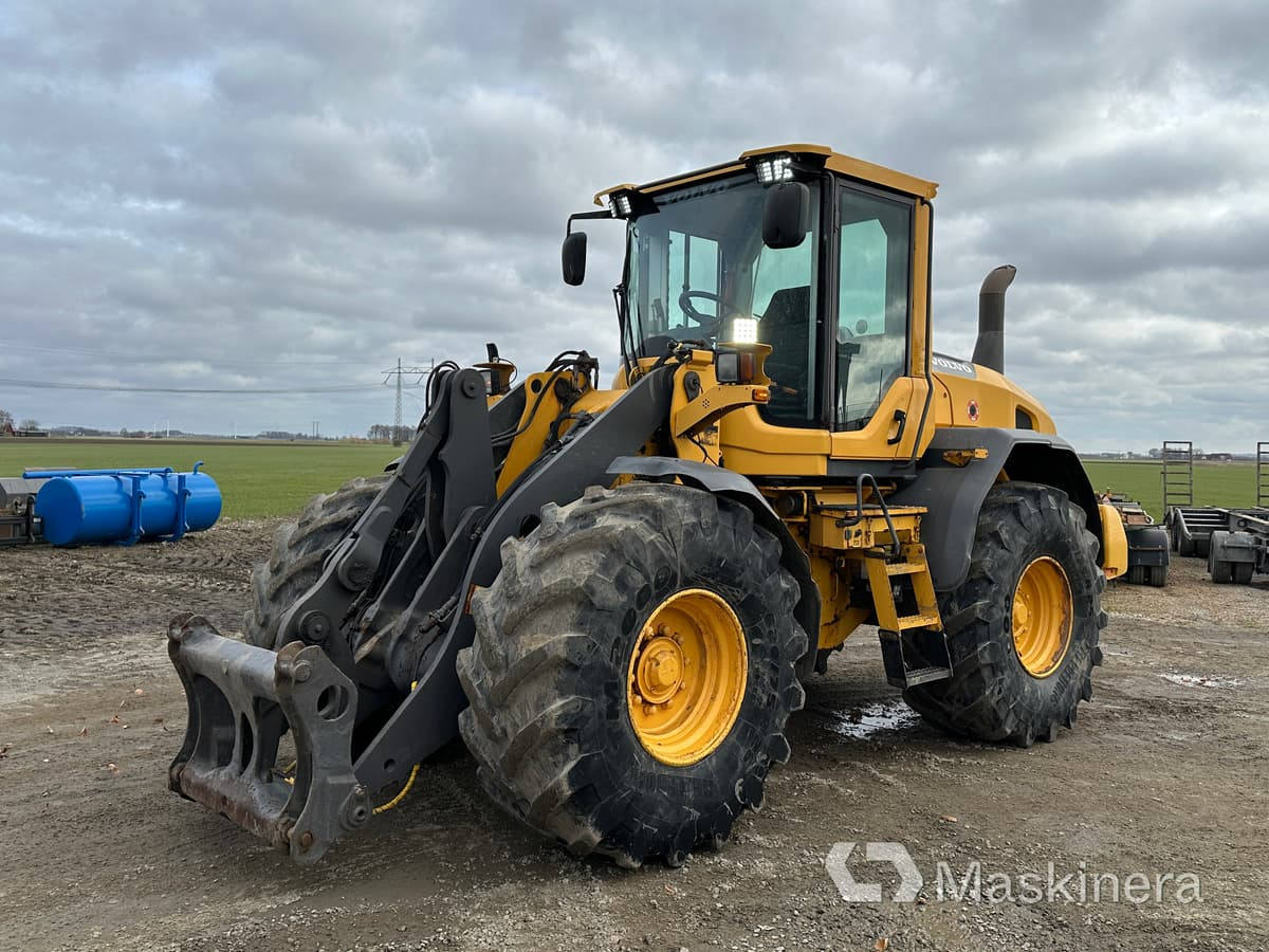 Hjullastare Volvo L60G - Cargadora de ruedas: foto 1 Hjullastare Volvo L60G - Cargadora de ruedas: foto 1