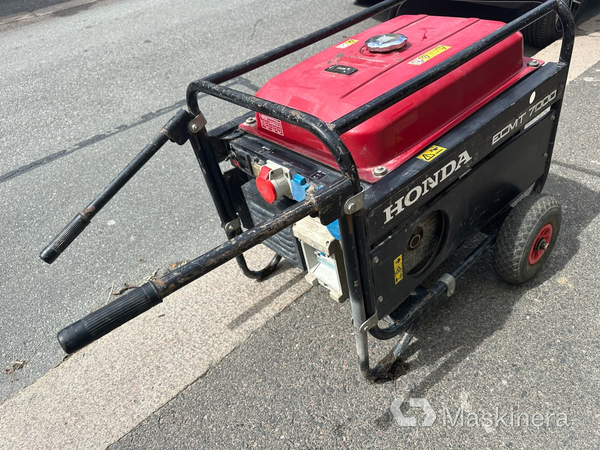 Honda ECMT 7000 Elverk Honda ECMT 7000 - Generador industriale: foto 5 Honda ECMT 7000 Elverk Honda ECMT 7000 - Generador industriale: foto 5