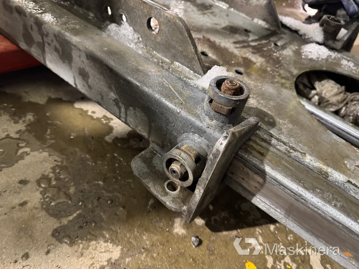 Hyttstativ till timmerkran, V-kran - Implemento para Maquinaria forestal: foto 4 Hyttstativ till timmerkran, V-kran - Implemento para Maquinaria forestal: foto 4