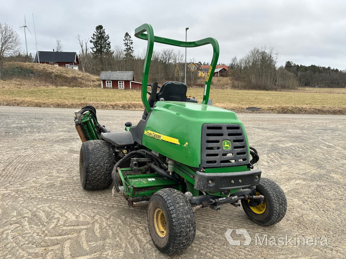 John Deere 7700 PC FM PrecisionCut Fairwayklippare - Cortacésped: foto 4 John Deere 7700 PC FM PrecisionCut Fairwayklippare - Cortacésped: foto 4