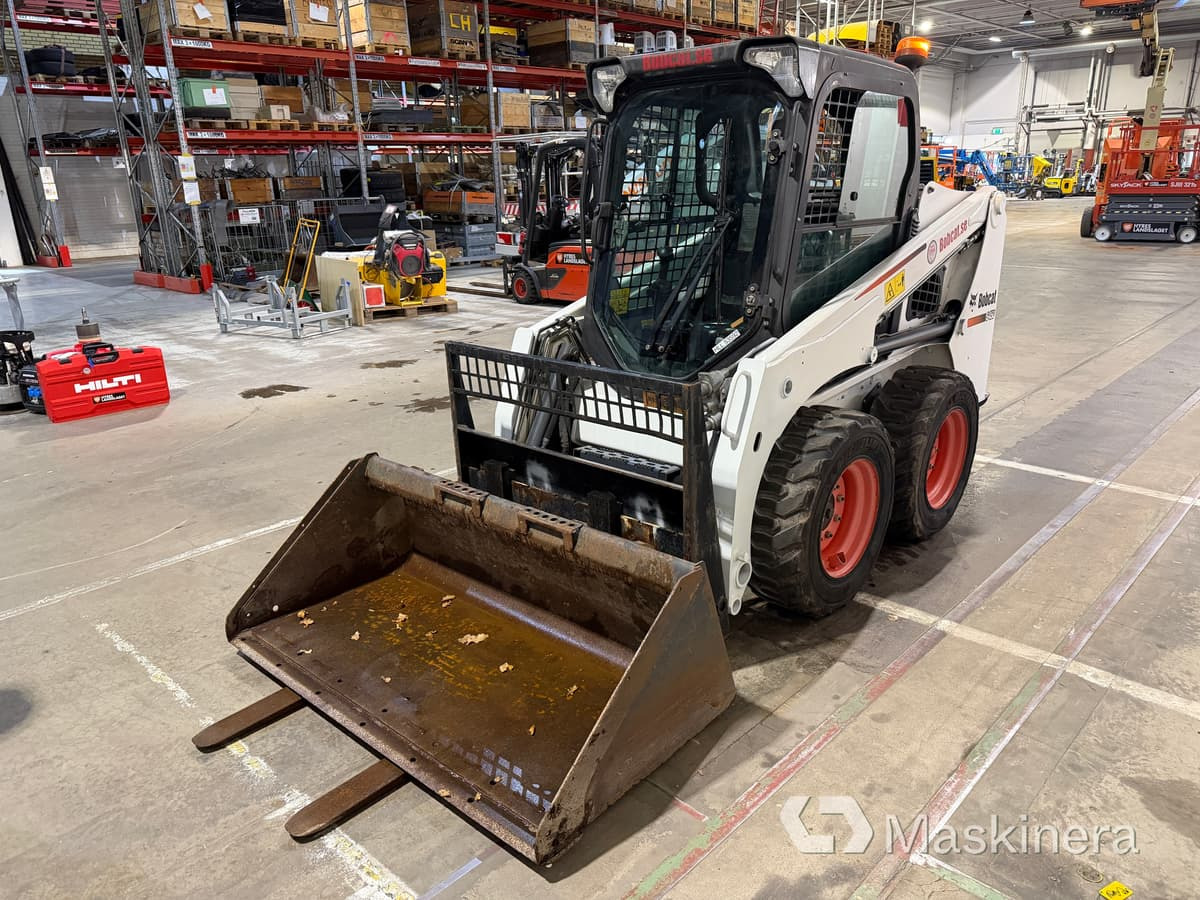 Kompaktlastare Bobcat S450 - Minicargadora: foto 1 Kompaktlastare Bobcat S450 - Minicargadora: foto 1