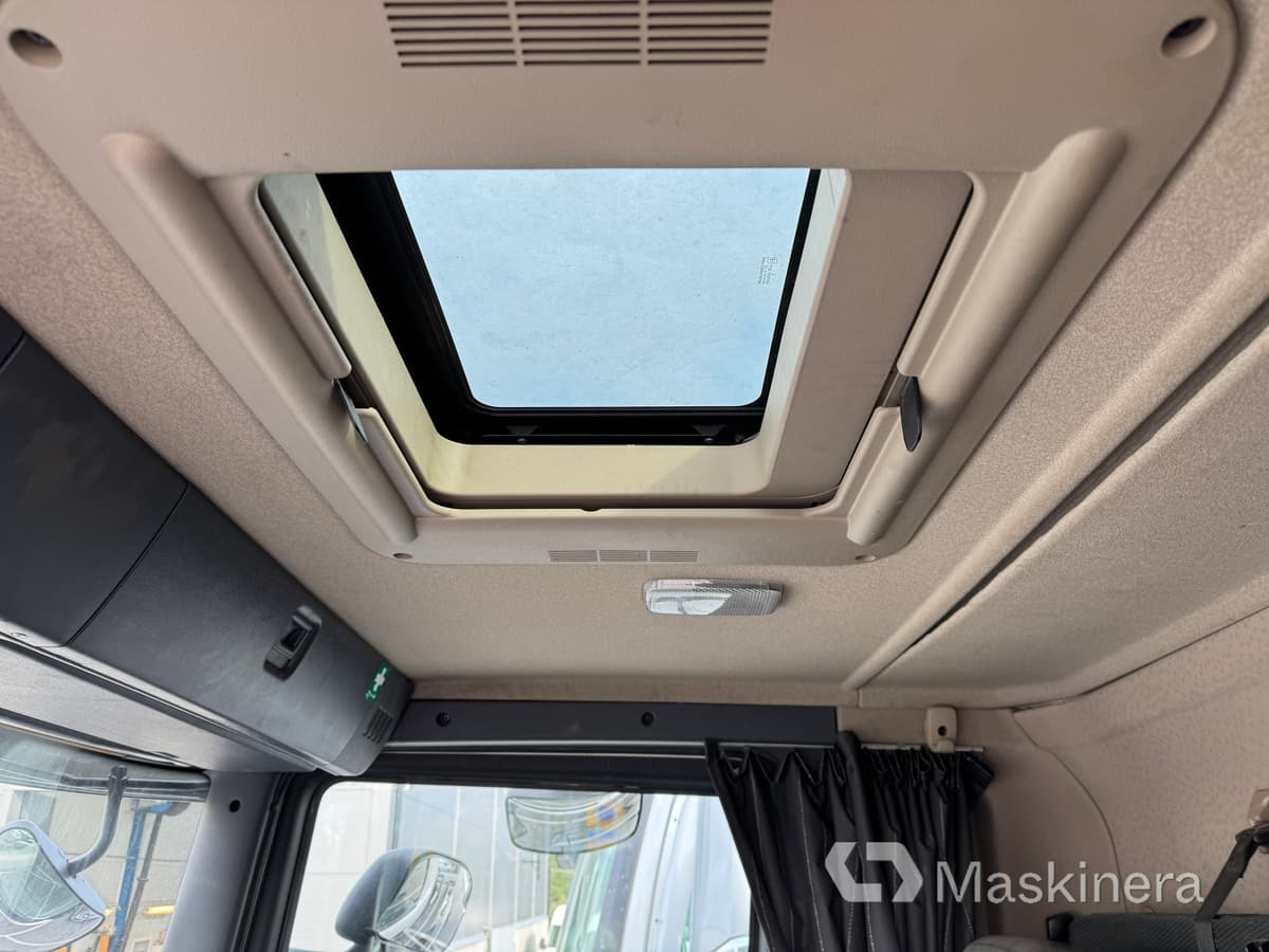 Camión multibasculante, Camión grúa Lastväxlare Scania G400LB8X4*4HNA med HIAB kran: foto 22