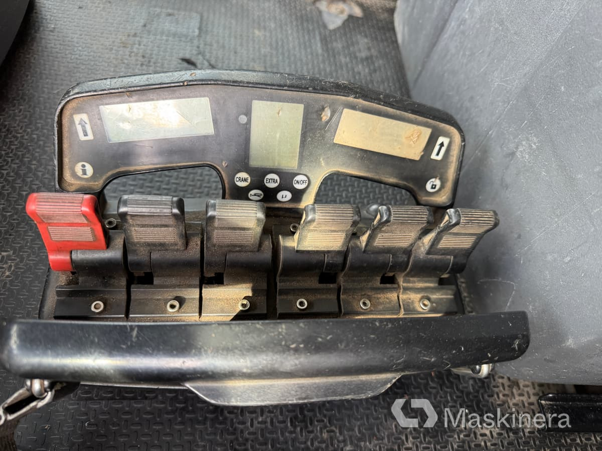 Camión multibasculante, Camión grúa Lastväxlare Scania G400LB8X4*4HNA med HIAB kran: foto 26