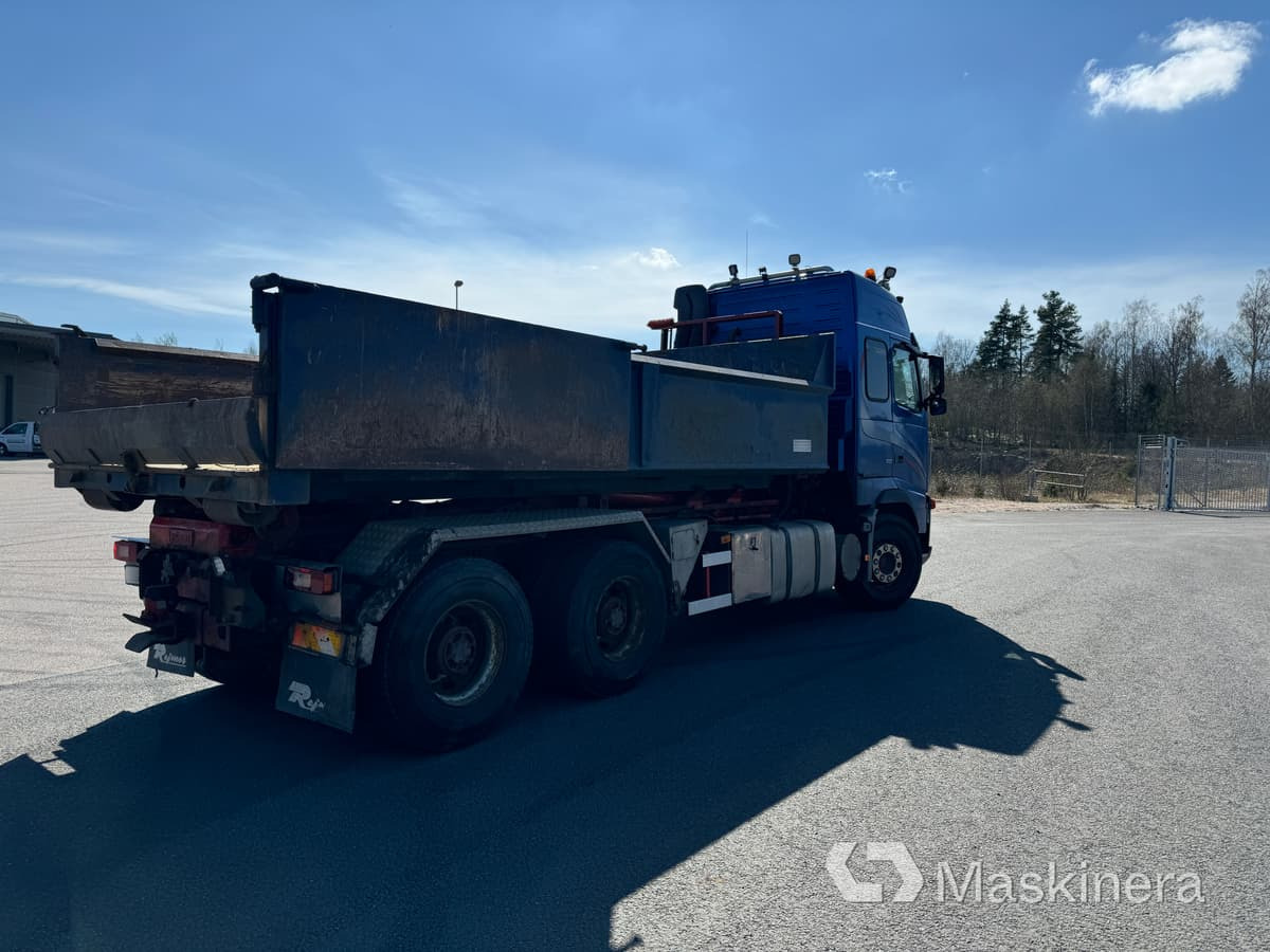 Lastväxlare Volvo FH16 tandemdrift - Camión multibasculante, Camión grúa: foto 5 Lastväxlare Volvo FH16 tandemdrift - Camión multibasculante, Camión grúa: foto 5
