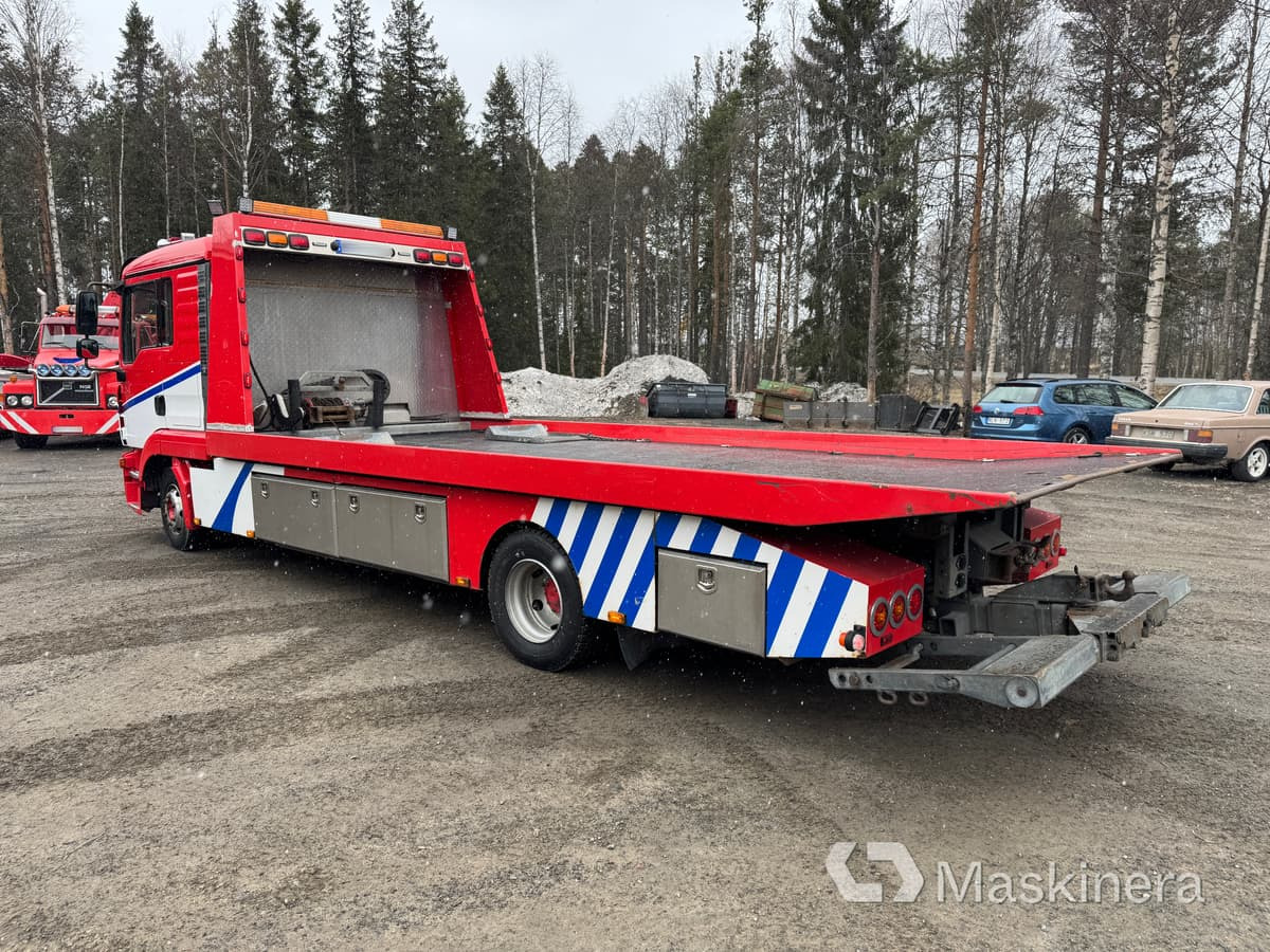MAN TGL12.240 4X2 BL Bärgningsbil MAN TGL 12.240 4X2 BL - Grua de remolque autos: foto 3 MAN TGL12.240 4X2 BL Bärgningsbil MAN TGL 12.240 4X2 BL - Grua de remolque autos: foto 3
