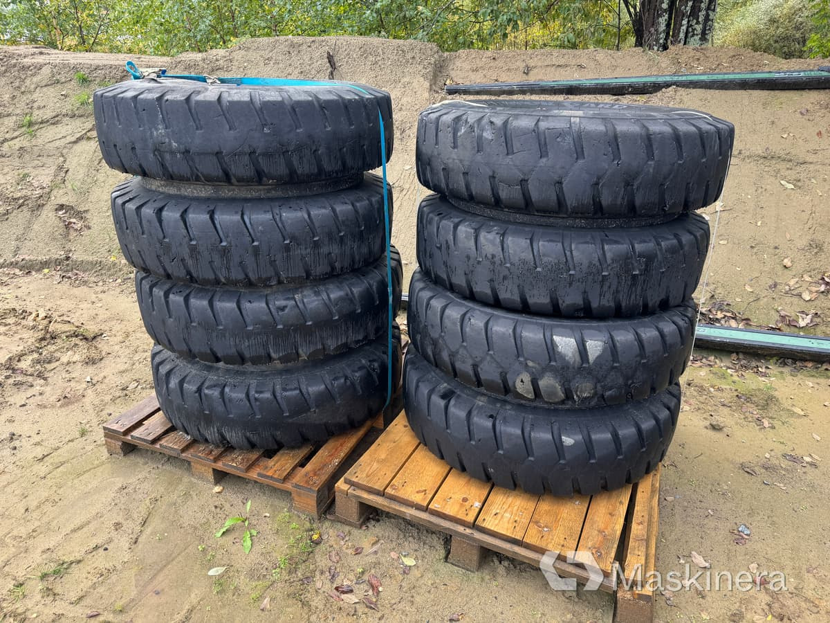 Nokian Armor Guard Kompletta hjul till hjulgrävare - Rueda completa para Maquinaria de construcción: foto 1 Nokian Armor Guard Kompletta hjul till hjulgrävare - Rueda completa para Maquinaria de construcción: foto 1