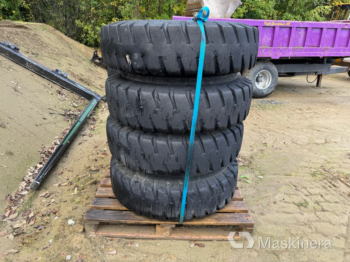 Nokian Armor Guard Kompletta hjul till hjulgrävare - Rueda completa para Maquinaria de construcción: foto 5 Nokian Armor Guard Kompletta hjul till hjulgrävare - Rueda completa para Maquinaria de construcción: foto 5
