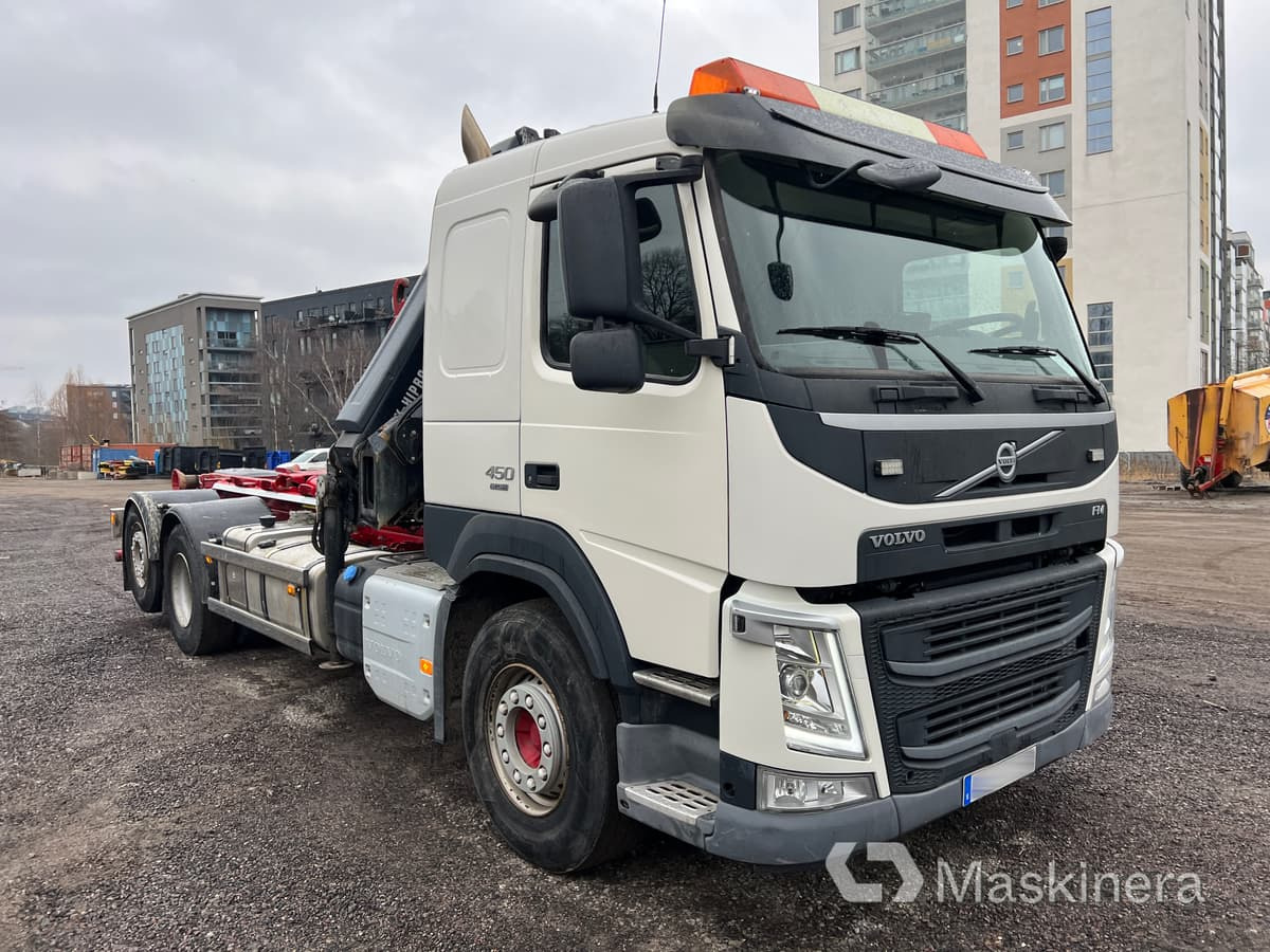 Kranväxlare Volvo FM 450 6x2 - Otra maquinaria: foto 3 Kranväxlare Volvo FM 450 6x2 - Otra maquinaria: foto 3