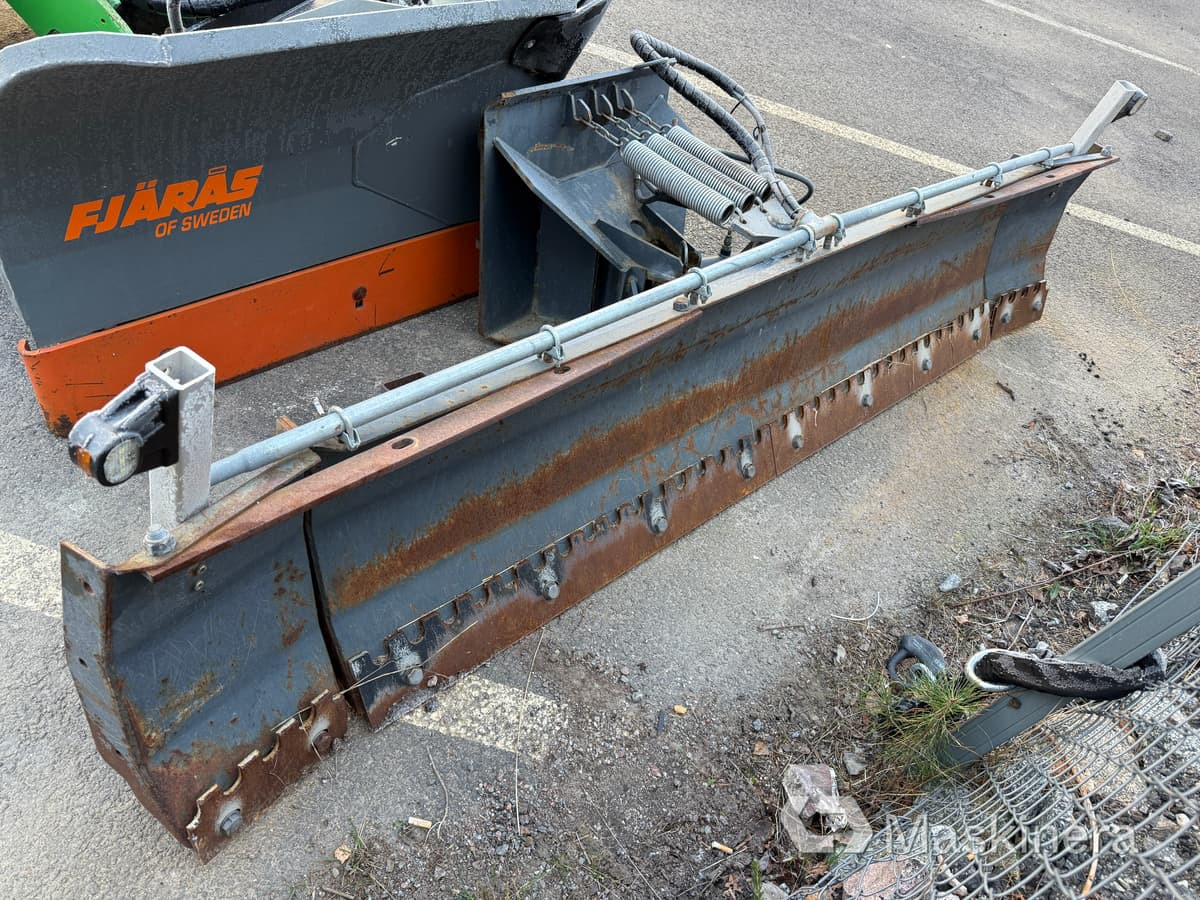 Sami A410365 Schaktblad / Snöplog 2500mm med Avantfäste - Cuchilla quitanieves: foto 5 Sami A410365 Schaktblad / Snöplog 2500mm med Avantfäste - Cuchilla quitanieves: foto 5