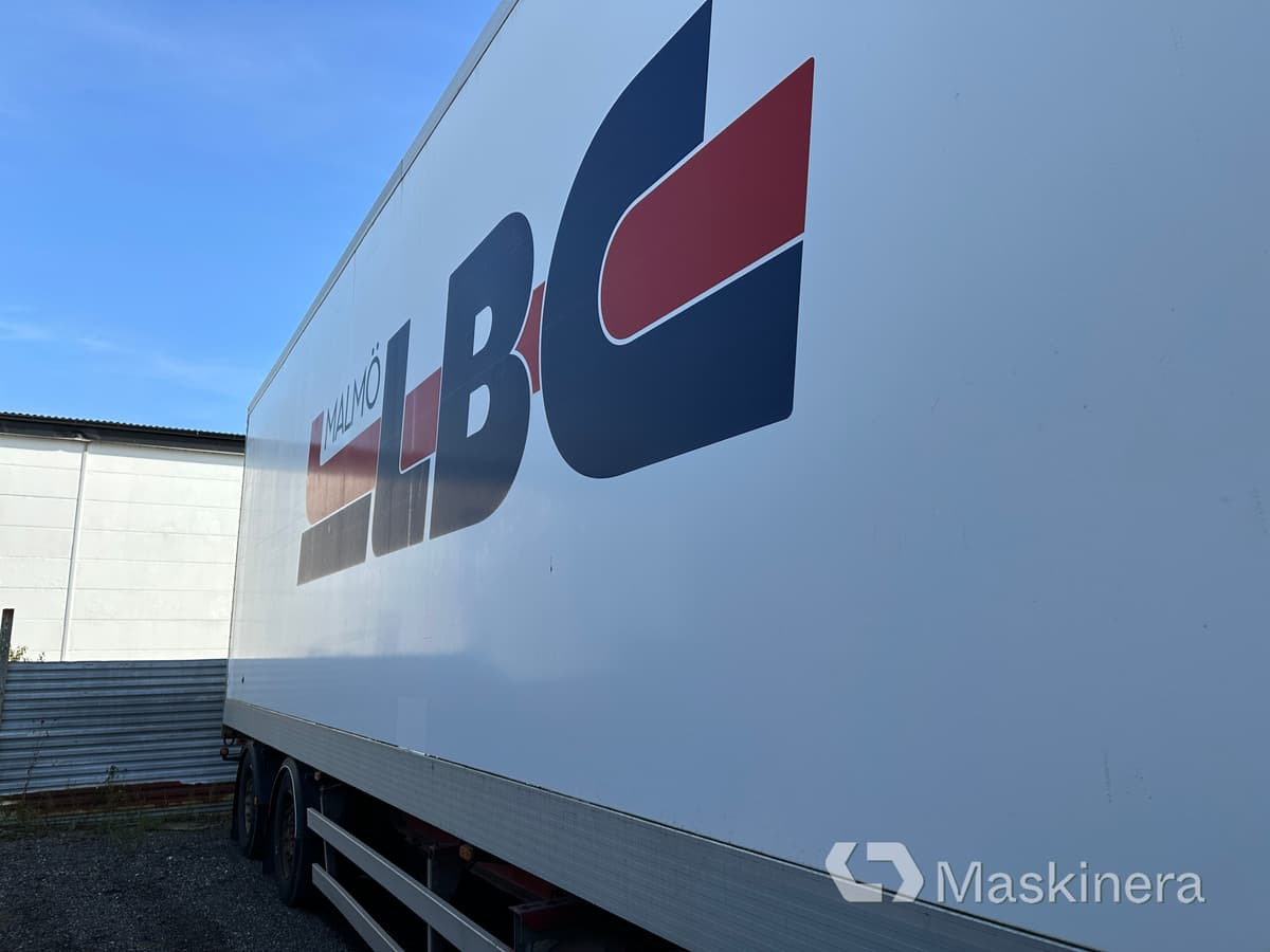 Skåpsläp Närko D4HB13N62 - Remolque caja cerrada: foto 5 Skåpsläp Närko D4HB13N62 - Remolque caja cerrada: foto 5